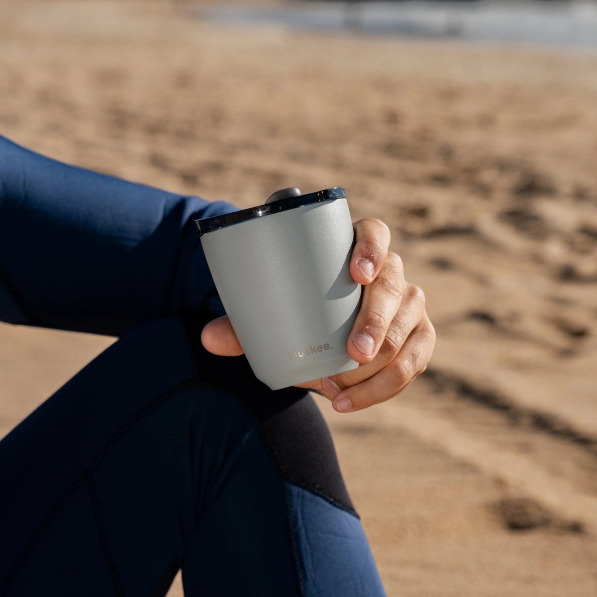 Huskee Steal mug 235 ml – sustainable coffee cup in stainless steel