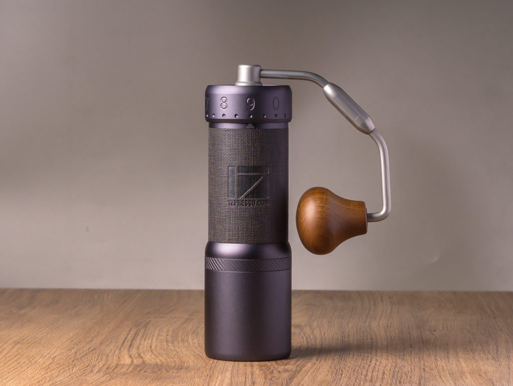 1Zpresso J-Ultra hand grinder
